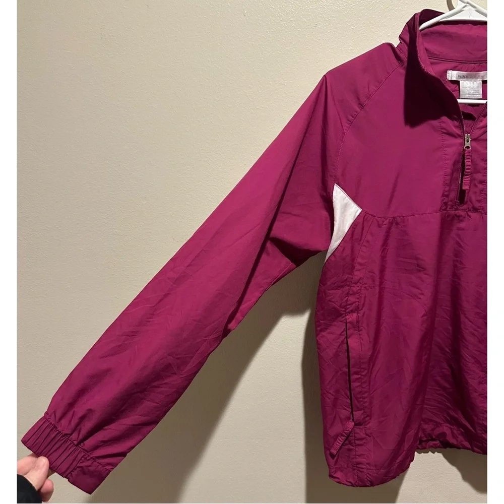 Nike Golf Womens Berry Purple Quarter Zip Windbreaker Jacket 256880-612 Small